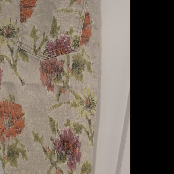 EUC: Pilcro & Letterpress Floral Skinny Jeans: 27 - Picture 6 of 9